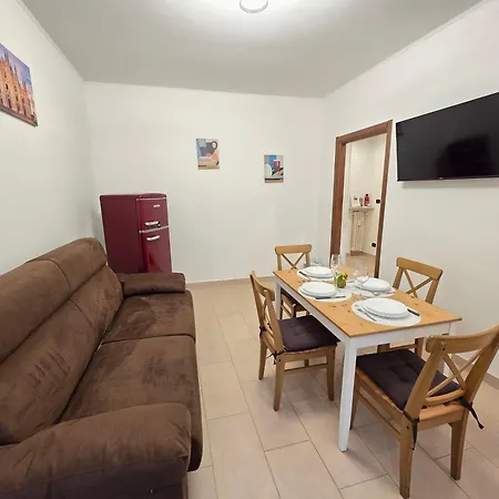 M4 Argonne Duomo Linate Apartamento